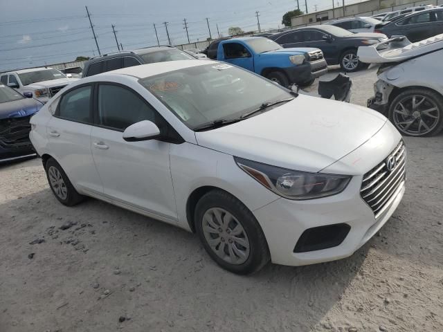 2022 Hyundai Accent SE