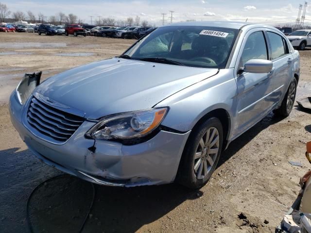 2013 Chrysler 200 Touring