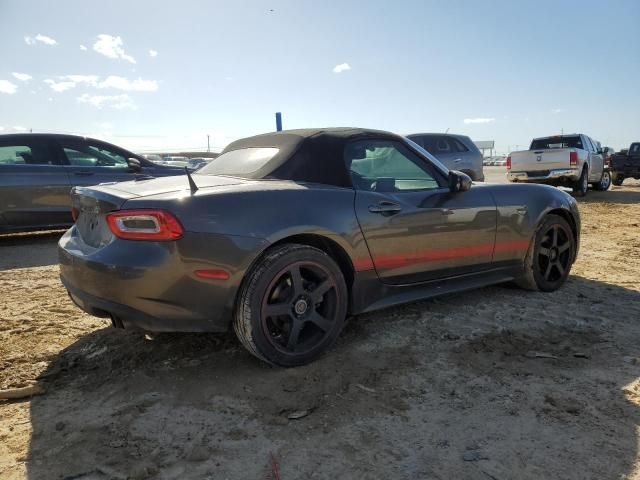 2017 Fiat 124 Spider Classica