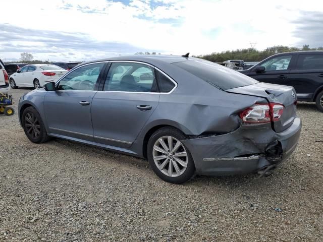 2013 Volkswagen Passat SEL