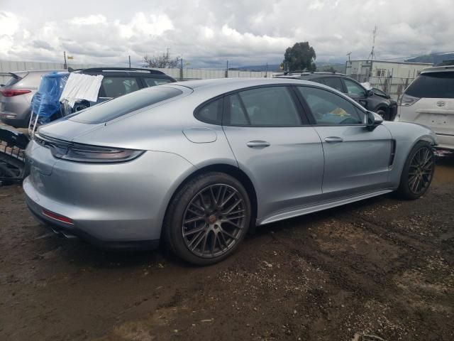 2023 Porsche Panamera Base