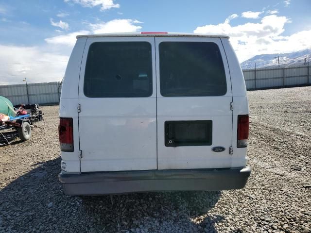 2004 Ford Econoline E150 Van