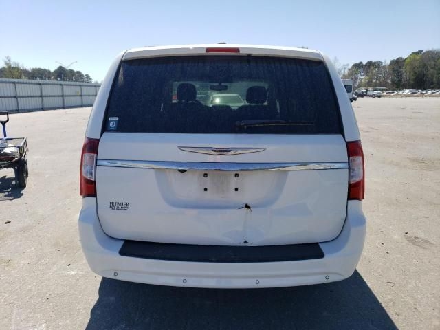 2015 Chrysler Town & Country Touring L