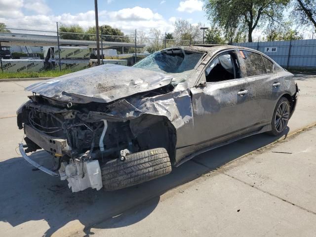 2015 Infiniti Q50 Base