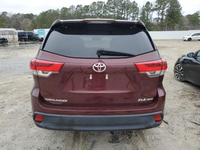 2019 Toyota Highlander SE