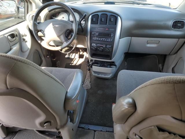 2007 Chrysler Town & Country Touring