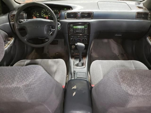 2000 Toyota Camry LE