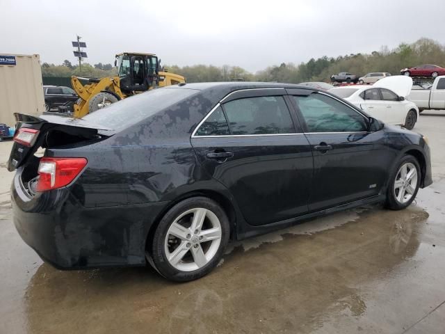 2014 Toyota Camry Hybrid