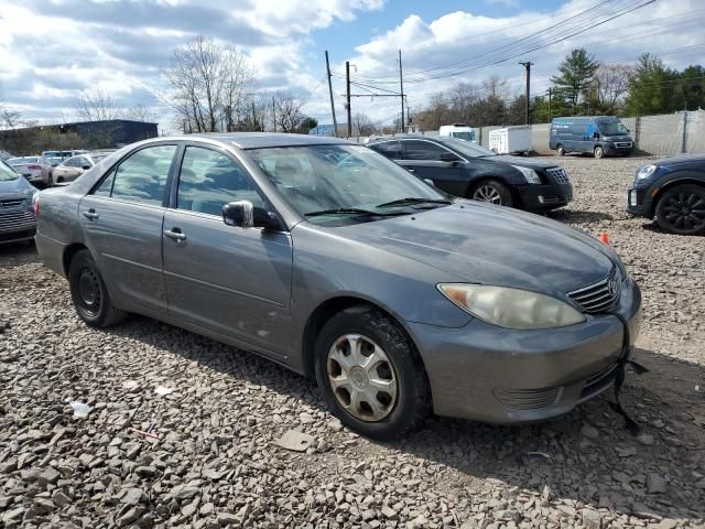 2005 Toyota Camry LE