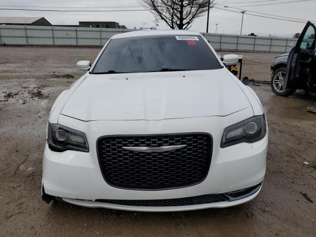 2016 Chrysler 300 S