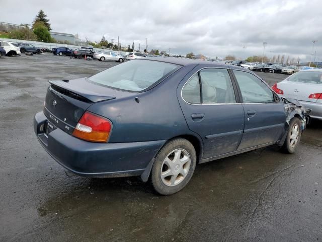 1998 Nissan Altima XE