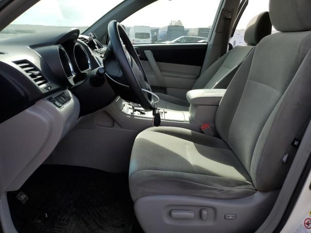 2013 Toyota Highlander Base