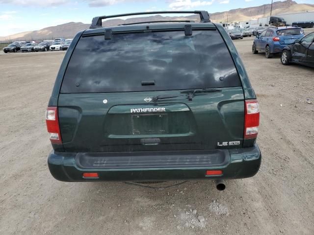 2001 Nissan Pathfinder LE