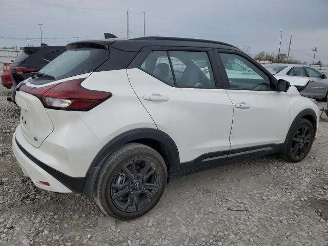 2023 Nissan Kicks SR