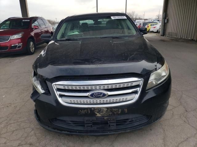 2011 Ford Taurus SE