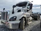 2020 Freightliner Cascadia 113