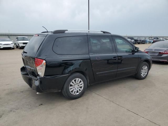 2012 KIA Sedona LX