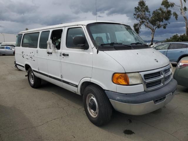 2002 Dodge RAM Wagon B3500