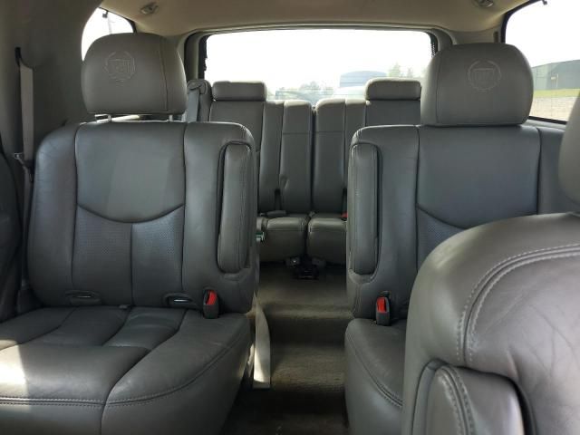 2005 Cadillac Escalade Luxury