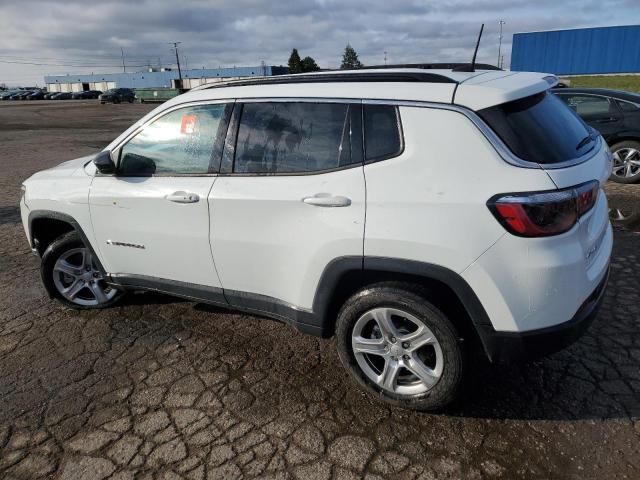 2023 Jeep Compass Latitude