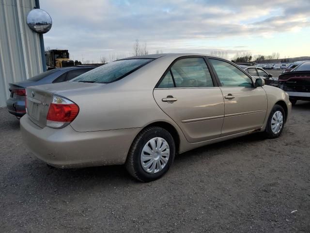 2005 Toyota Camry LE