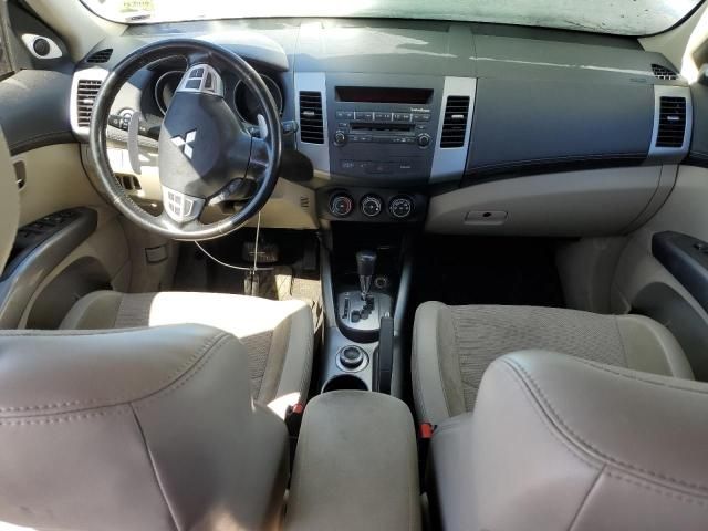 2011 Mitsubishi Outlander SE