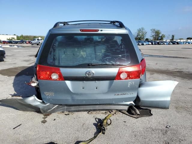 2006 Toyota Sienna CE