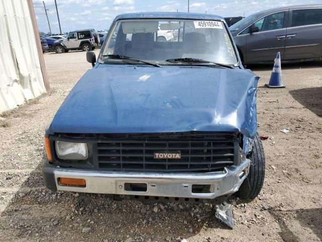 1985 Toyota Pickup 1/2 TON RN50