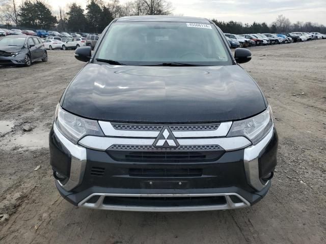 2019 Mitsubishi Outlander SE