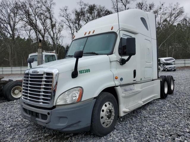 2016 Freightliner Cascadia 125