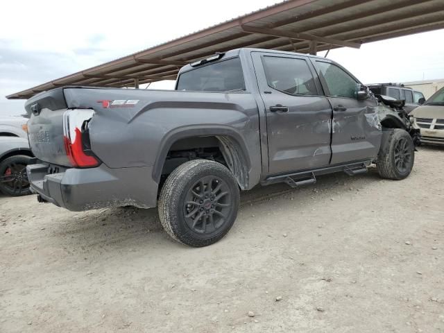 2023 Toyota Tundra Crewmax SR