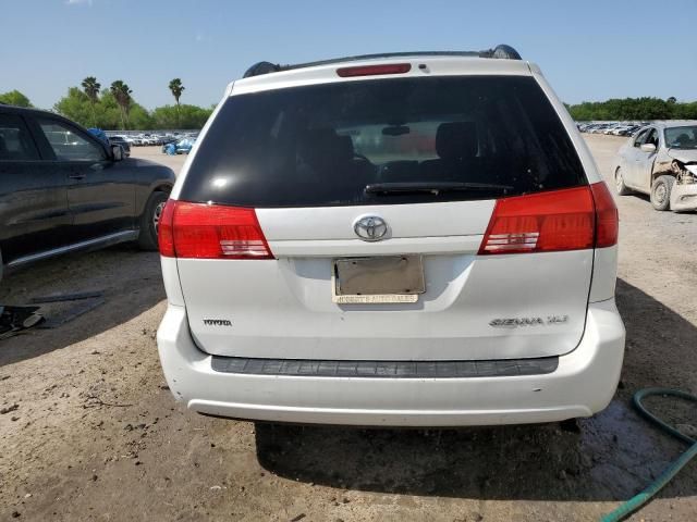 2004 Toyota Sienna XLE