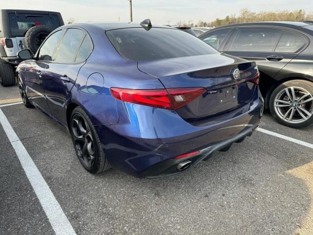 2017 Alfa Romeo Giulia TI