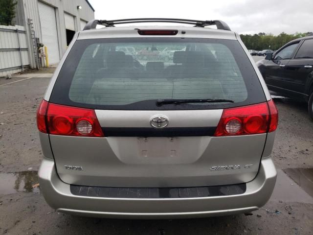 2006 Toyota Sienna CE