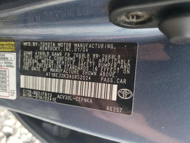 2004 Toyota Camry LE