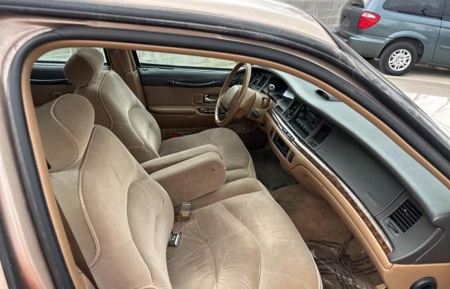 1996 Lincoln Town Car Signature