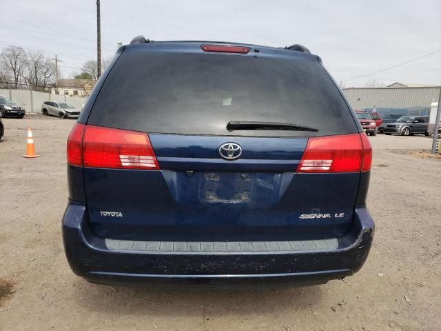 2004 Toyota Sienna CE