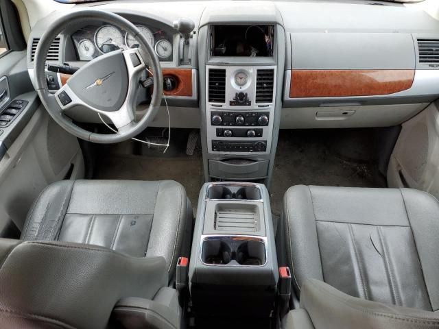 2008 Chrysler Town & Country Touring