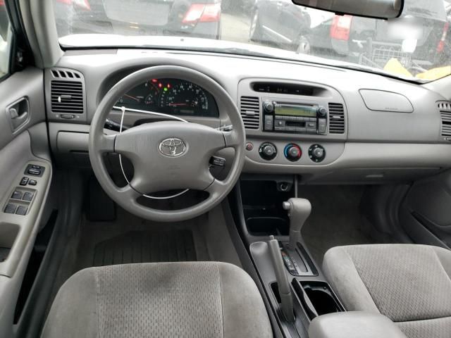 2002 Toyota Camry LE