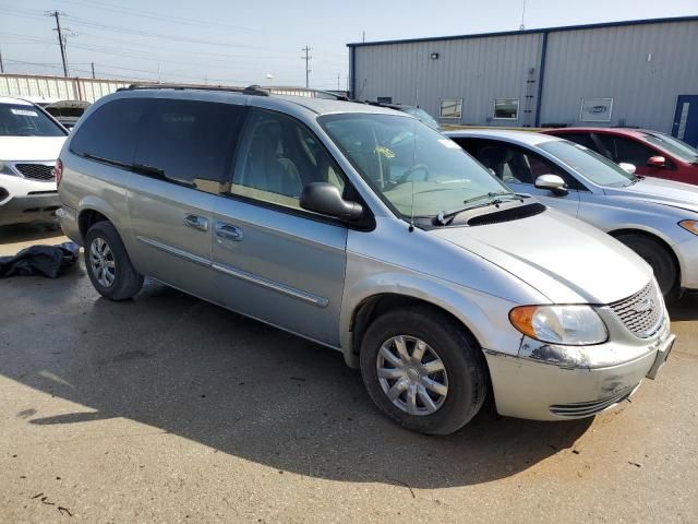 2003 Chrysler Town & Country LX