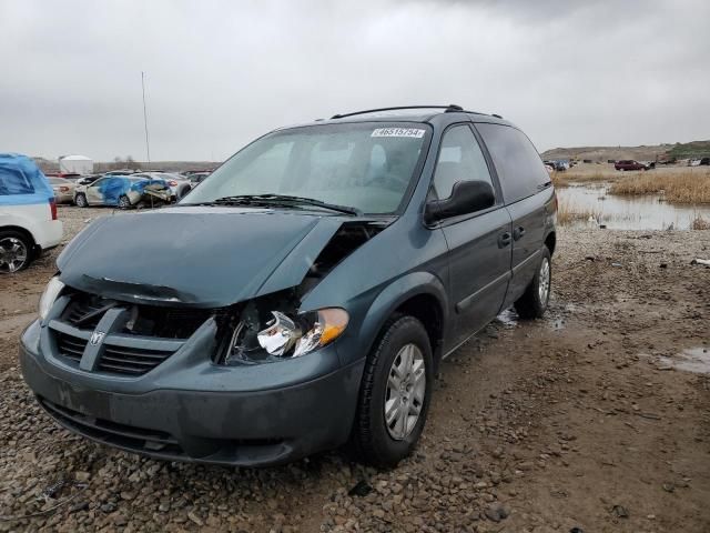 2005 Dodge Caravan SE