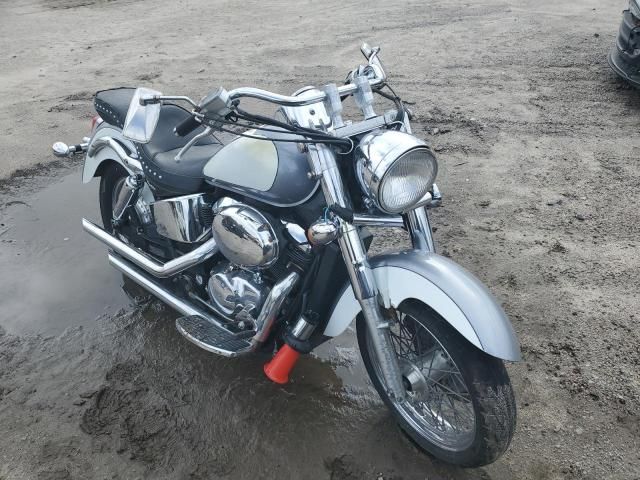 2001 Honda VT750 CD2