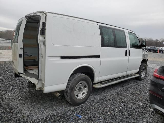 2021 Chevrolet Express G2500