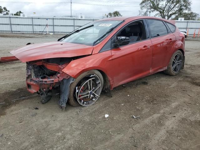 2018 Ford Focus ST