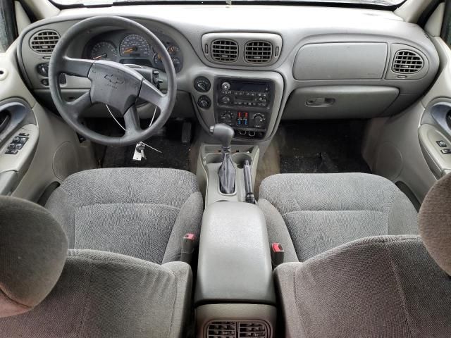 2004 Chevrolet Trailblazer LS