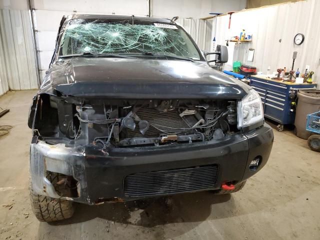 2004 Nissan Titan XE