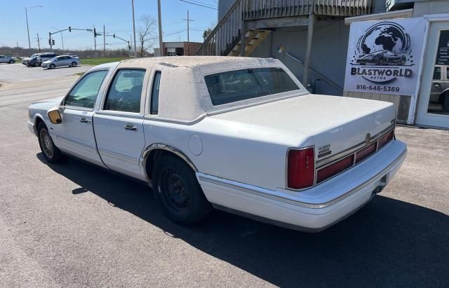 1996 Lincoln Town Car Signature