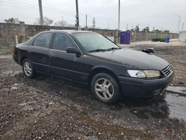 1998 Toyota Camry LE