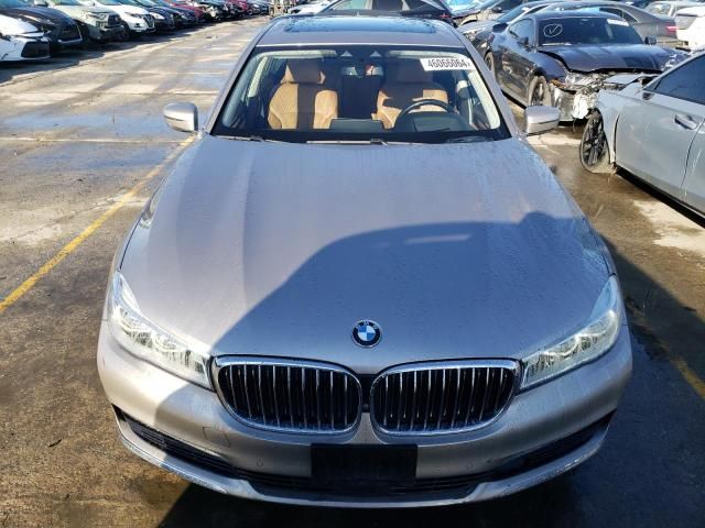 2016 BMW 750 XI