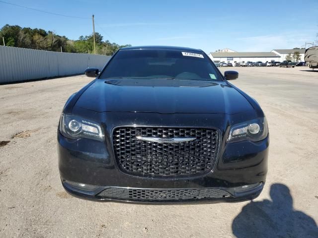 2015 Chrysler 300 S